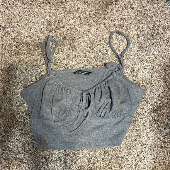 Stylish Gray Crop Top - Picture 1 of 3